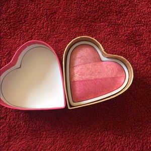 Sweethearts Blush in Something about Berry